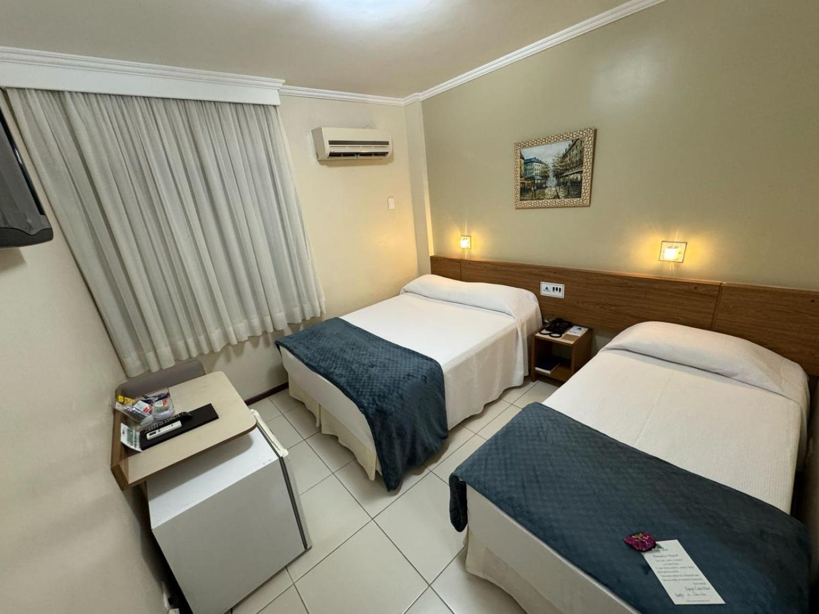 Cedro Hotel ลอนดริน่า ภายนอก รูปภาพ